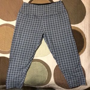 Comfy capris